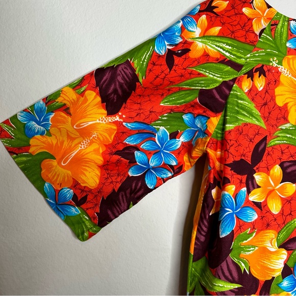 Vintage 1970's Pacific Isle Hawaiian Floral Print MuMu Midi Dress - Picture 5 of 6